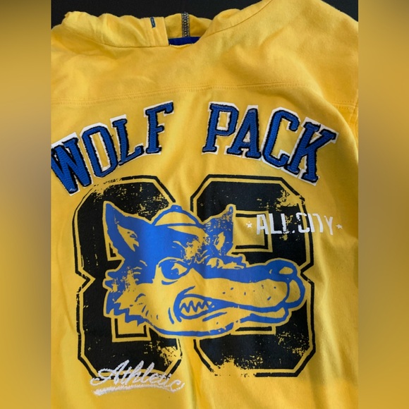 Old Navy Boys Size Large Yellow Long Sleeve With  Hood - Picture 3 of 5